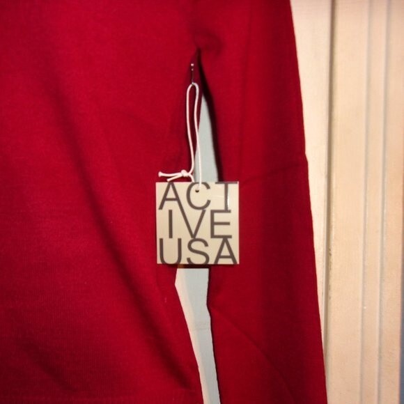 Active Usa Small Dark Red V-Neck Button Down Cardigan NWT - Picture 9 of 11